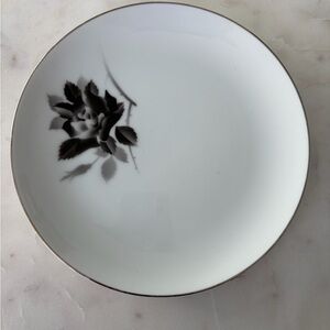 Elegant Black and White Floral Plate